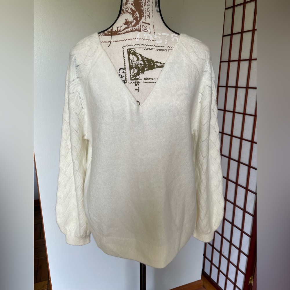 Loft Cream V-Neck Sweater, Size M